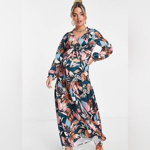 NWT Maternity Baloon Sleeve Maxi Tea Dress is Botanical Print
